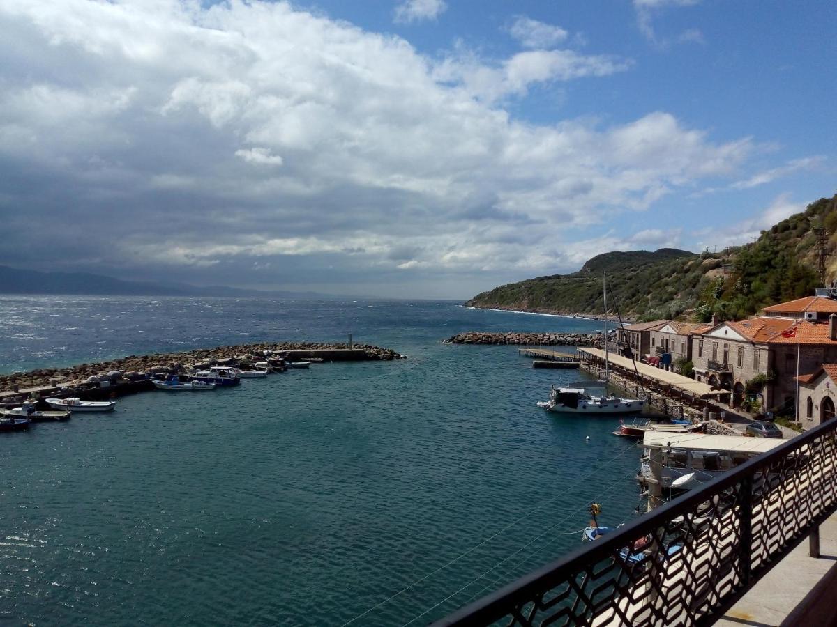 Assos Hotel エクステリア 写真