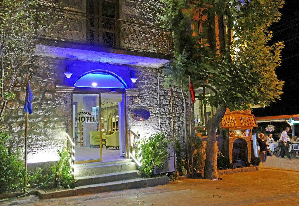 Assos Hotel エクステリア 写真